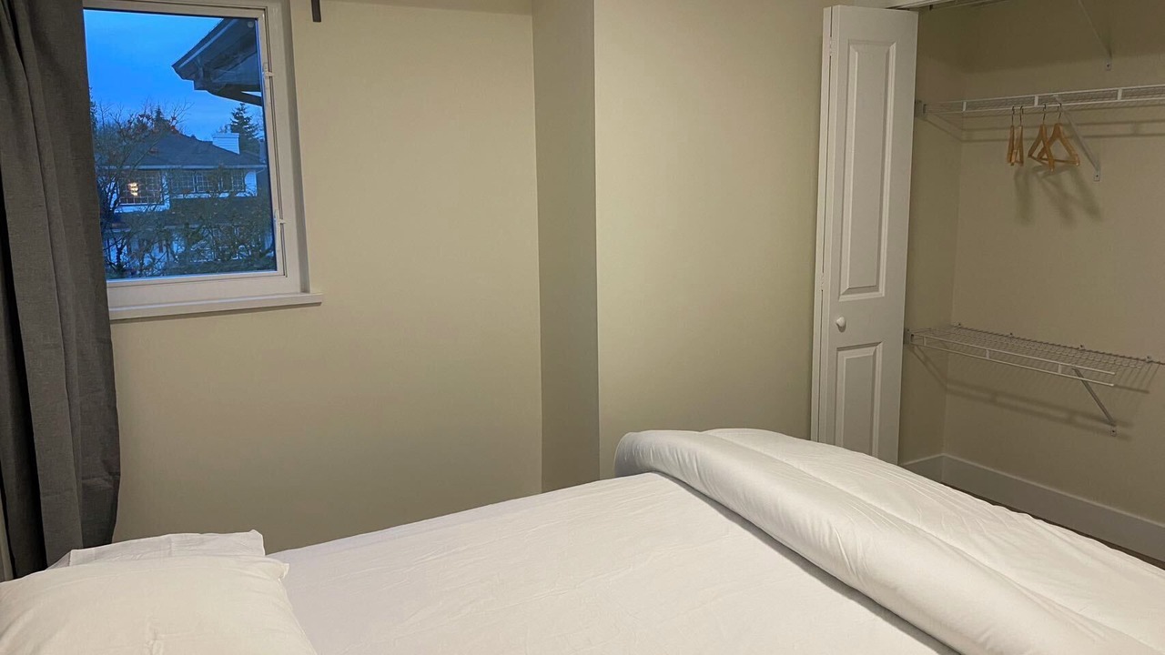 Photo of Bedroom in Langley