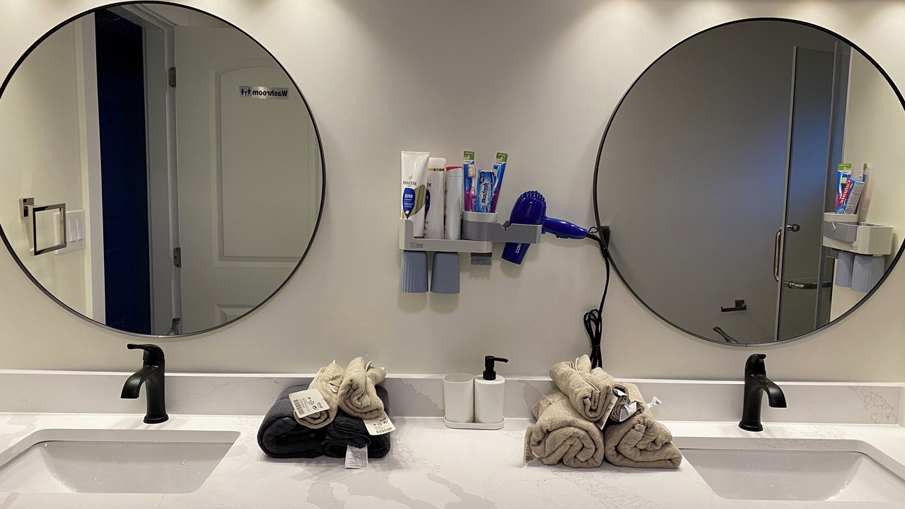 Photo of Bathroom in Langley