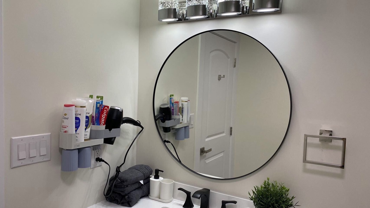 Photo of Bathroom in Langley