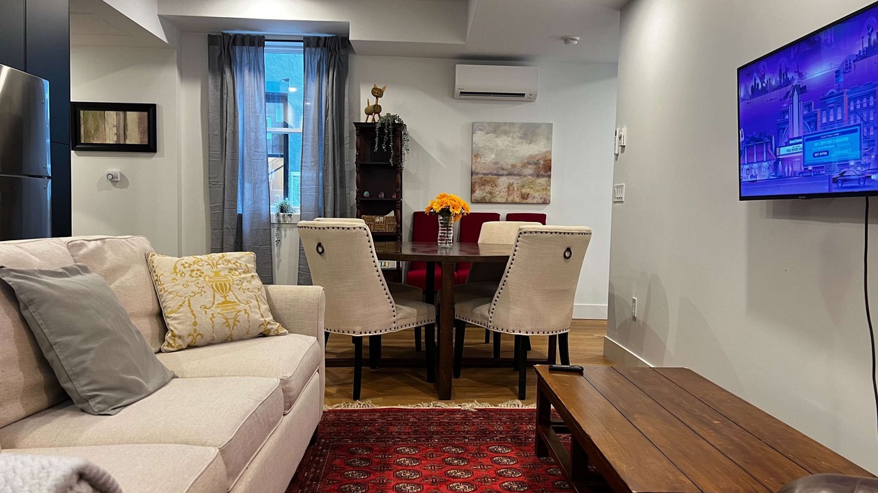 Photo of Livingroom in Downtown Halifax