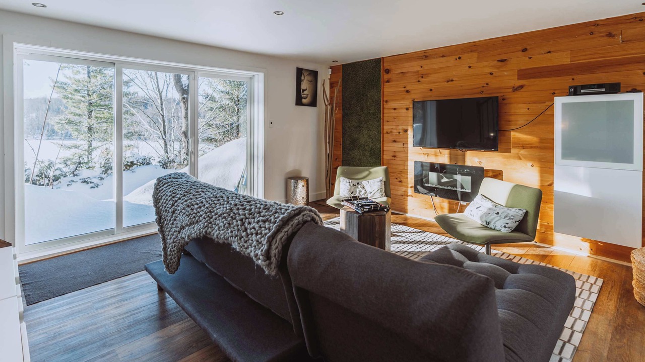Photo of Livingroom in Sainte-Emelie-de-L'Energie