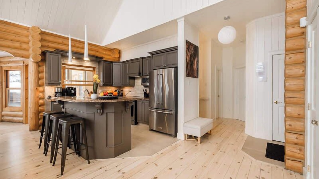 Photo of Kitchen in Mille-Isles
