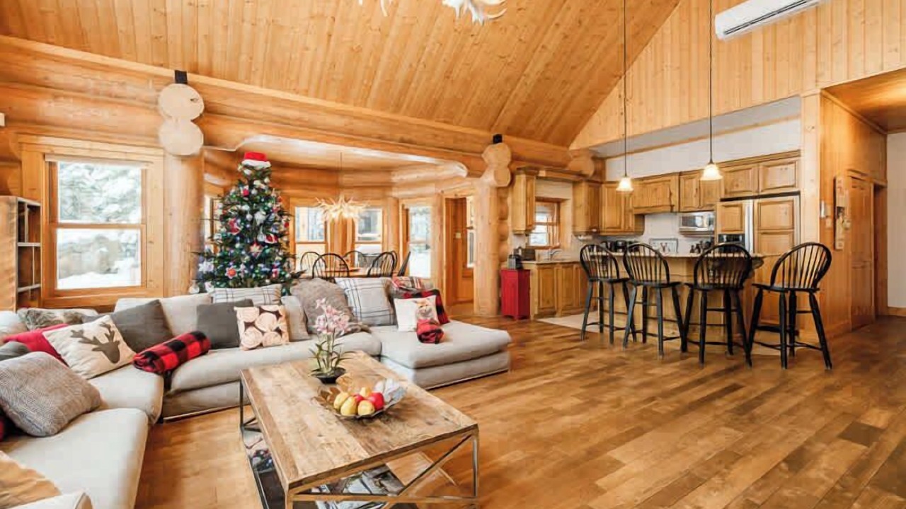 Photo of Livingroom in Fiddler Lake Resort