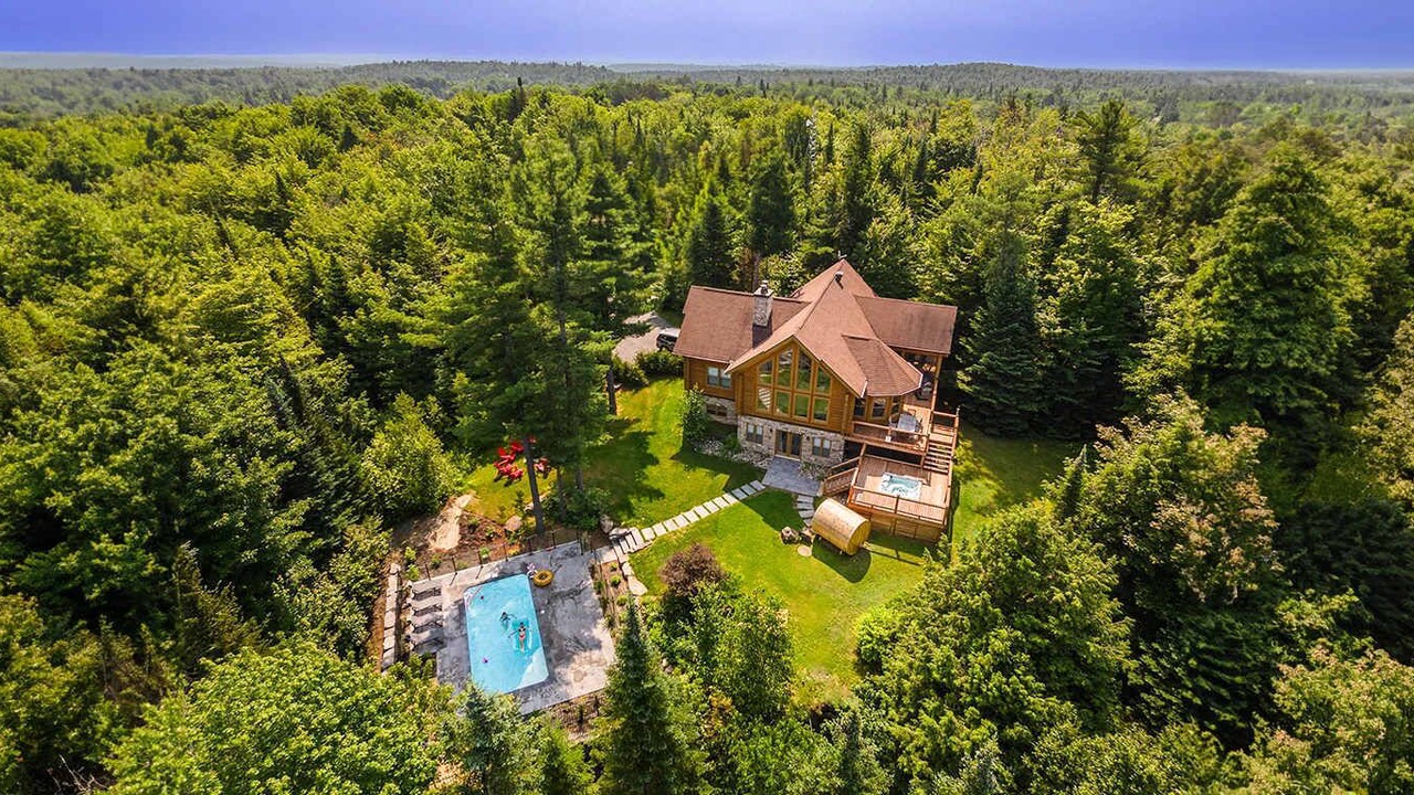 Photo of Outdoor in Mille-Isles