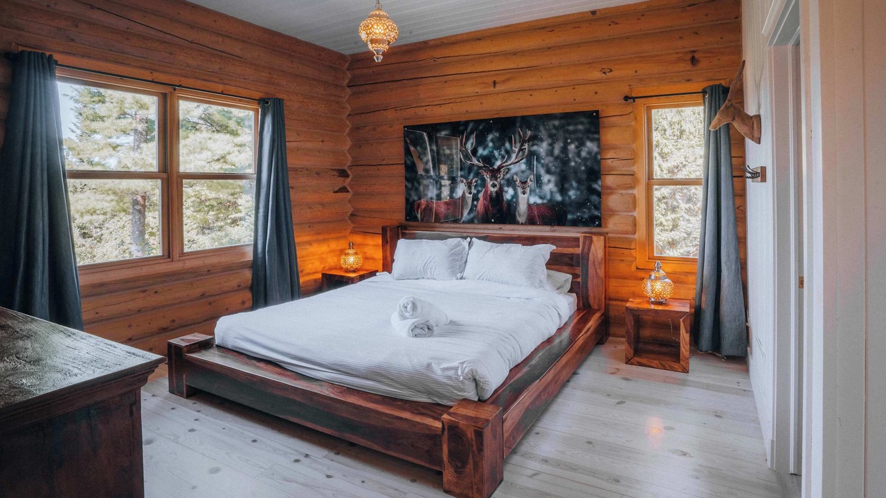 Photo of Bedroom in Mille-Isles