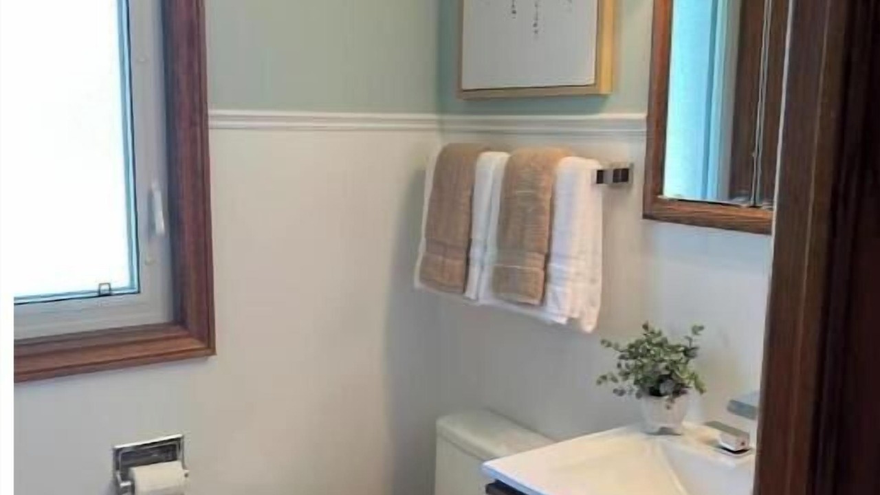 Photo of Bathroom in Lighthouse Cove