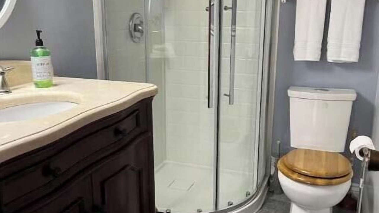 Photo of Bathroom in Lighthouse Cove