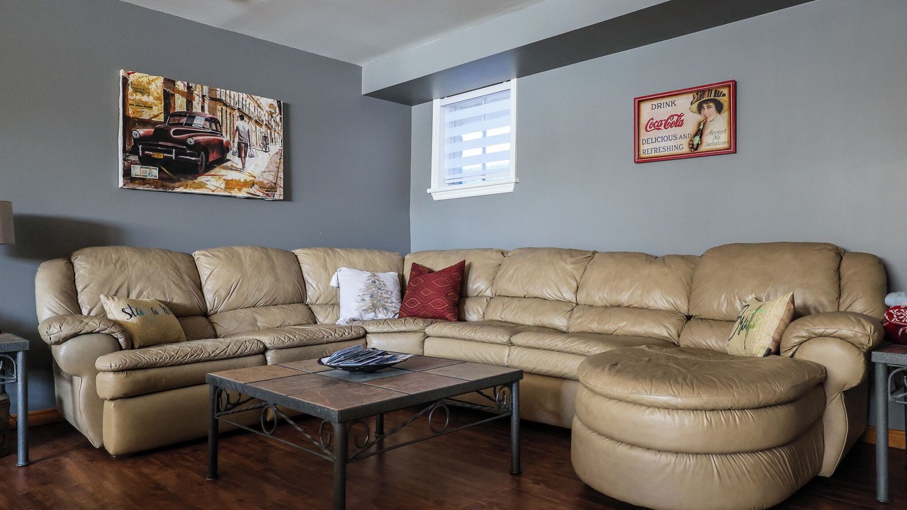 Photo of Livingroom in Cochrane