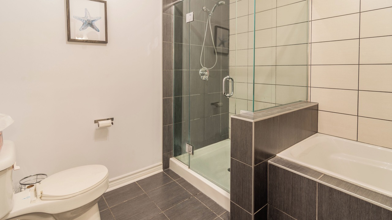 Photo of Bathroom in Pointe-Saint-Charles
