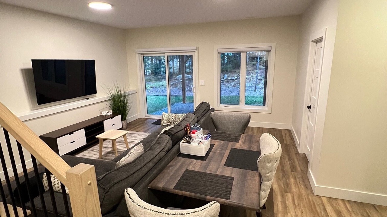 Photo of Livingroom in Bedford