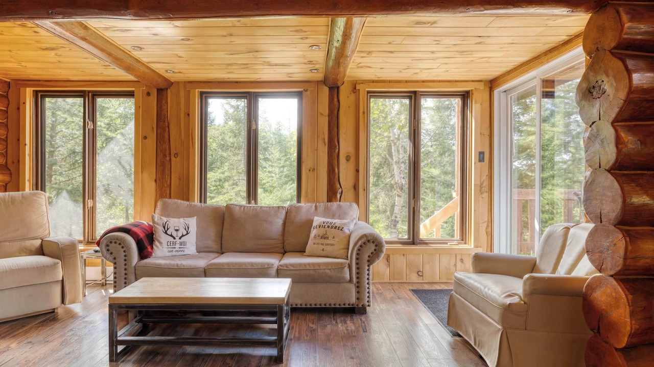 Photo of Livingroom in Saint-Michel-des-Saints