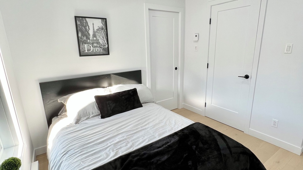 Photo of Bedroom in Rosemont-La Petite-Patrie