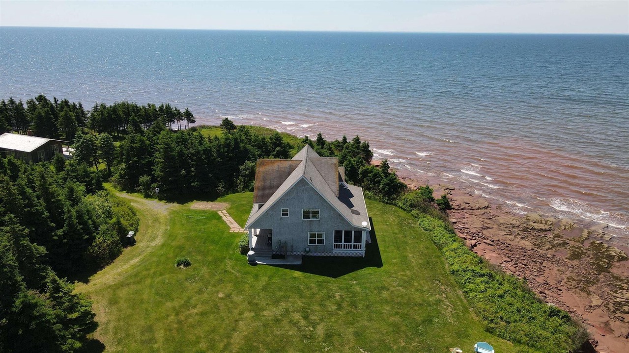 Photo of Others in Cape Traverse