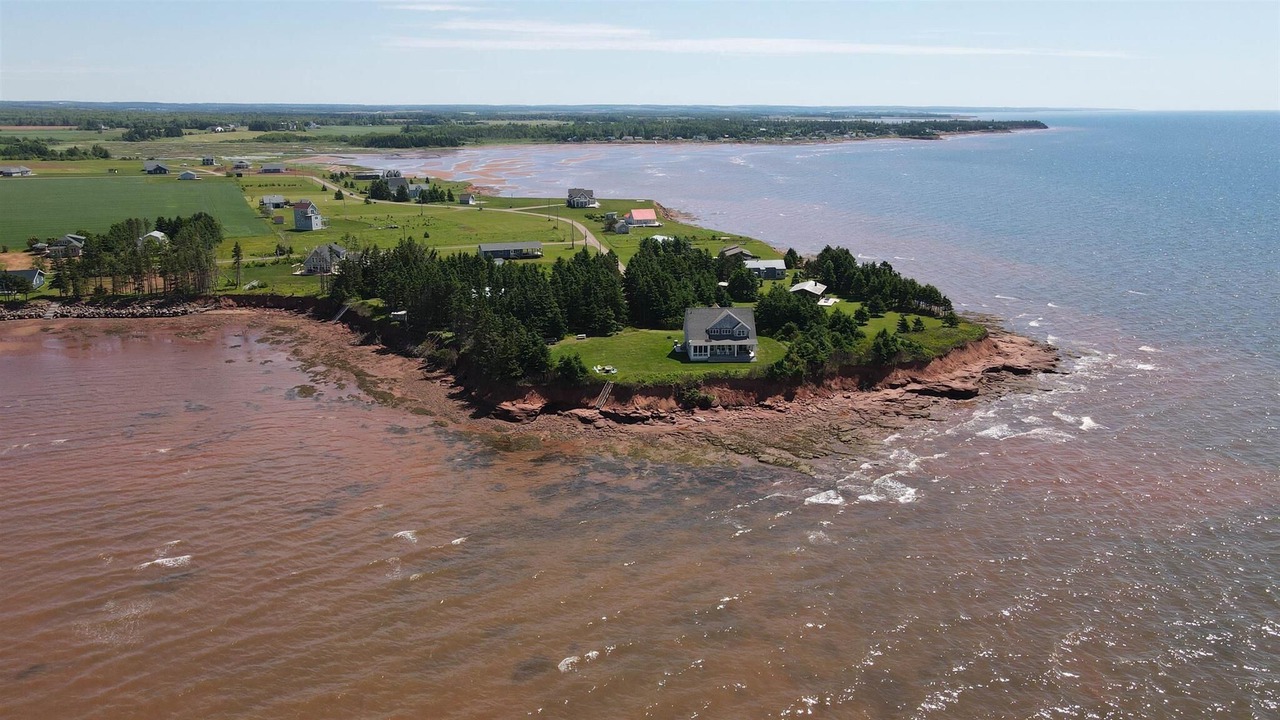 Photo of Others in Cape Traverse