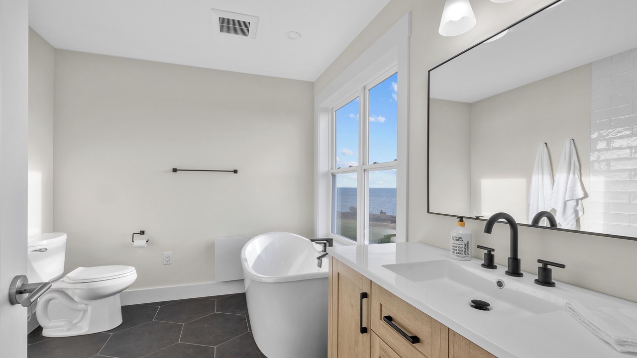 Photo of Bathroom in Rice Point