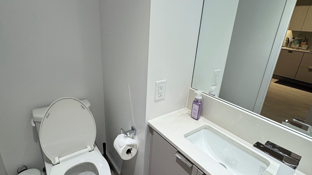Photo of Bathroom in Downtown Mississauga