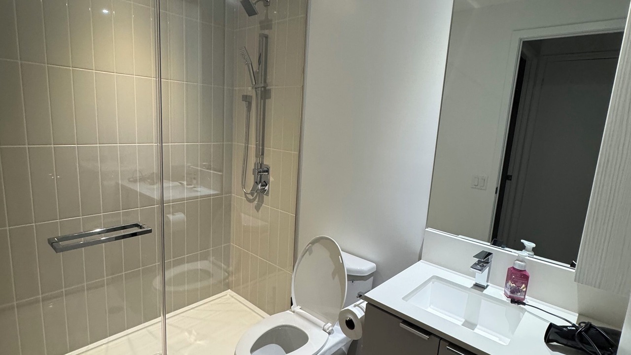 Photo of Bathroom in Downtown Mississauga