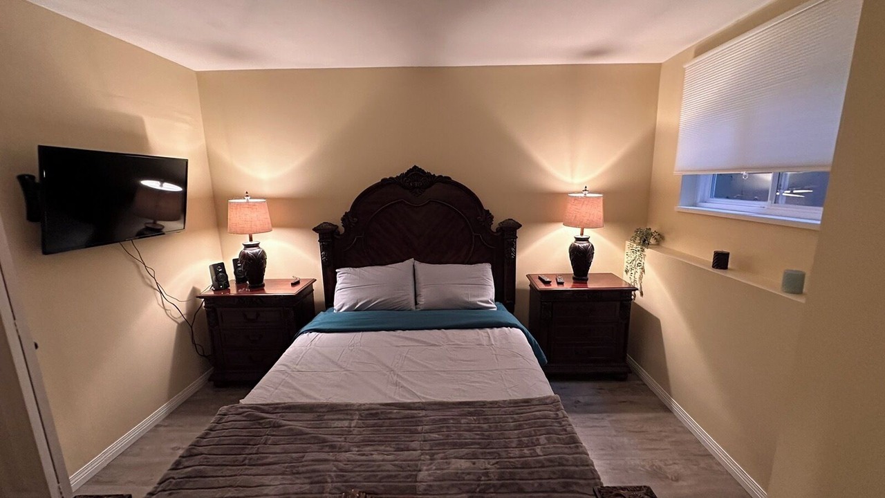 Photo of Bedroom in District of North Vancouver