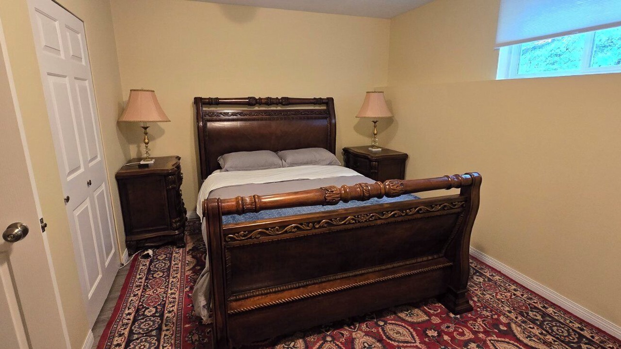 Photo of Bedroom in District of North Vancouver