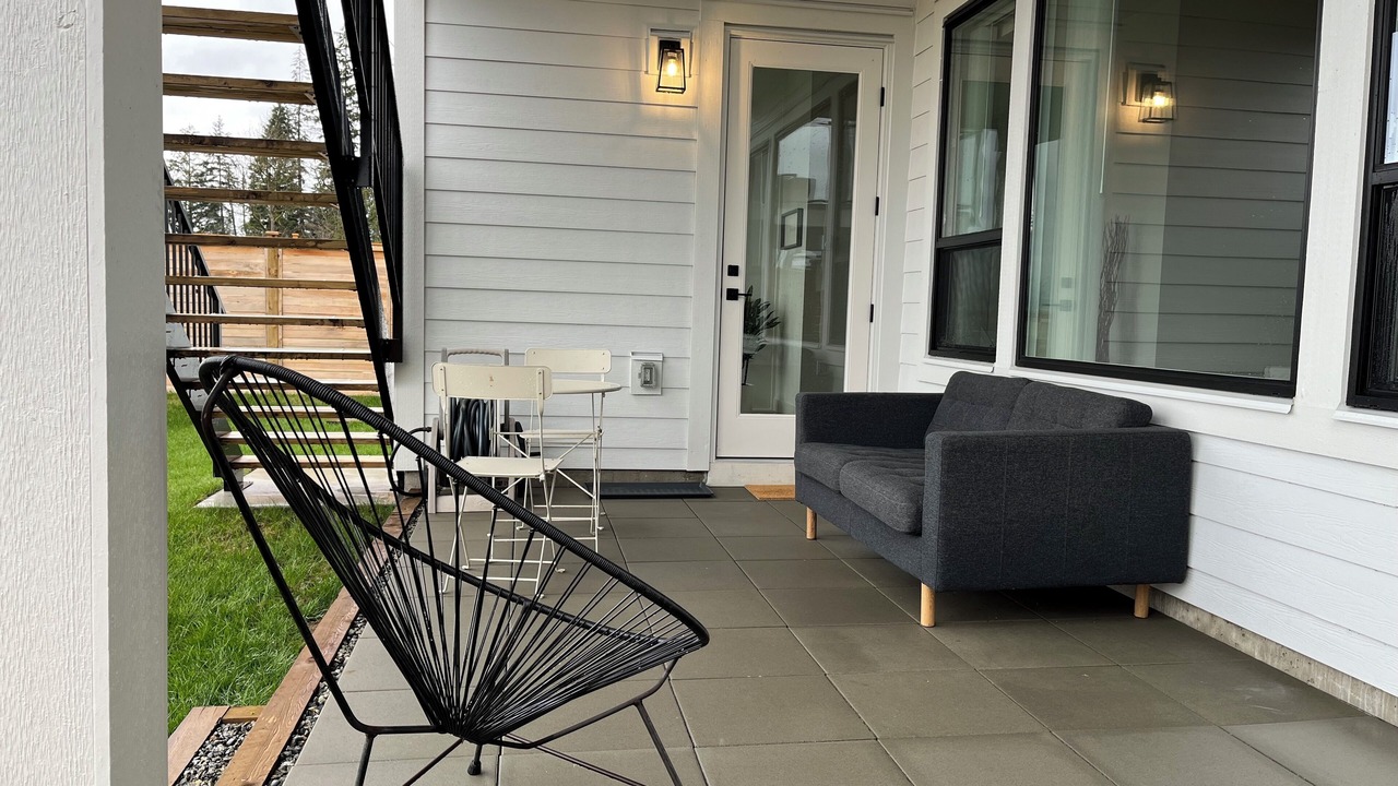Photo of Patio Balcony in Burke Mountain