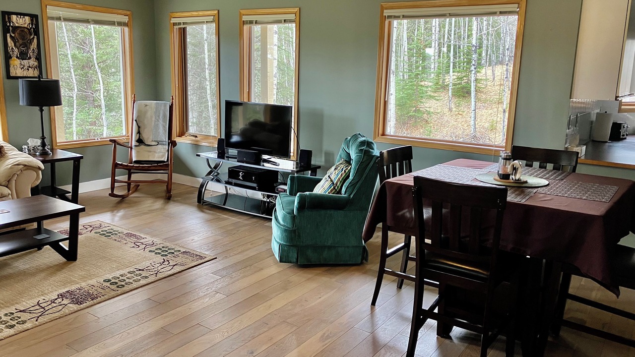Photo of Livingroom in Bragg Creek