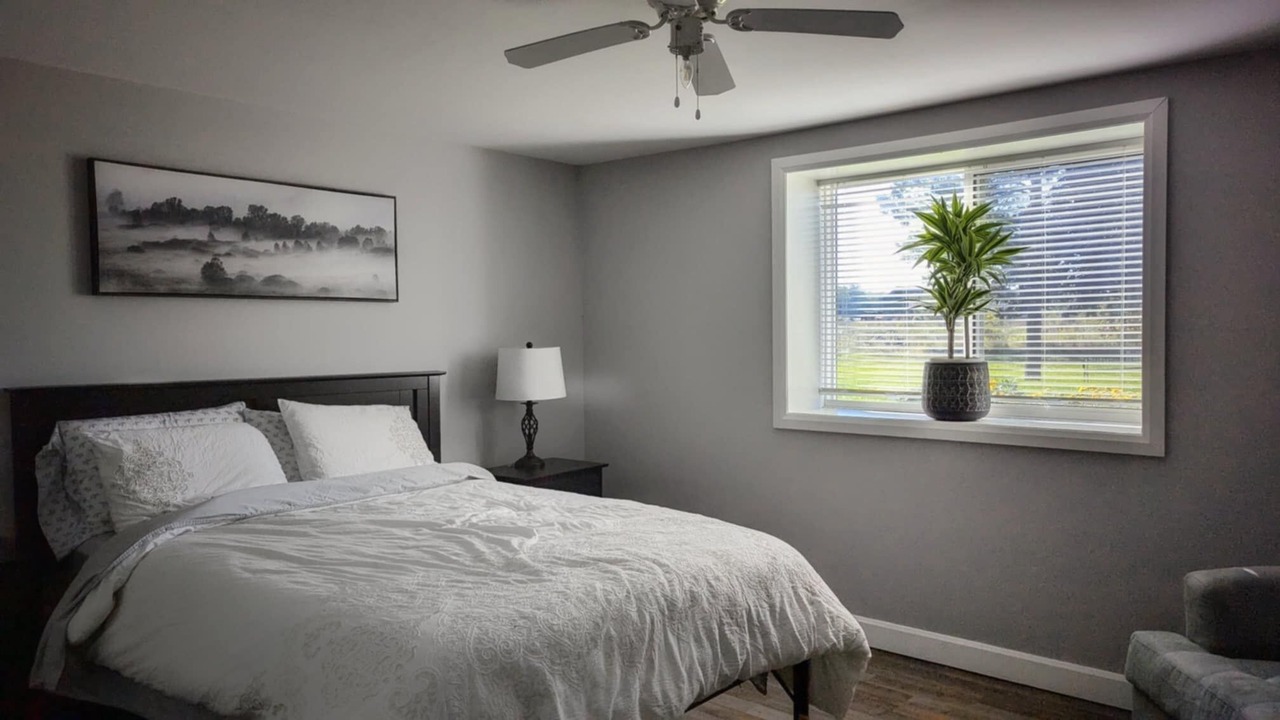 Photo of Bedroom in Wiarton