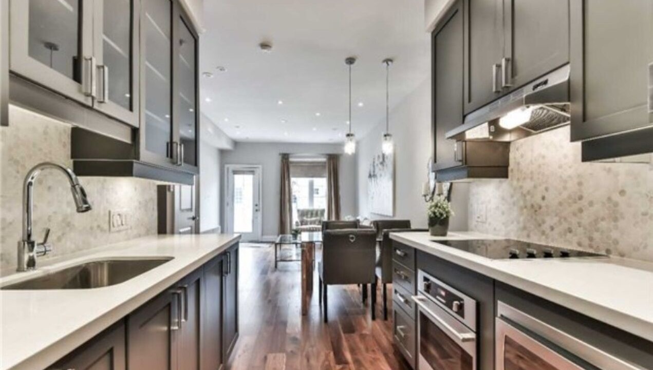 Photo of Kitchen in Lawrence Park