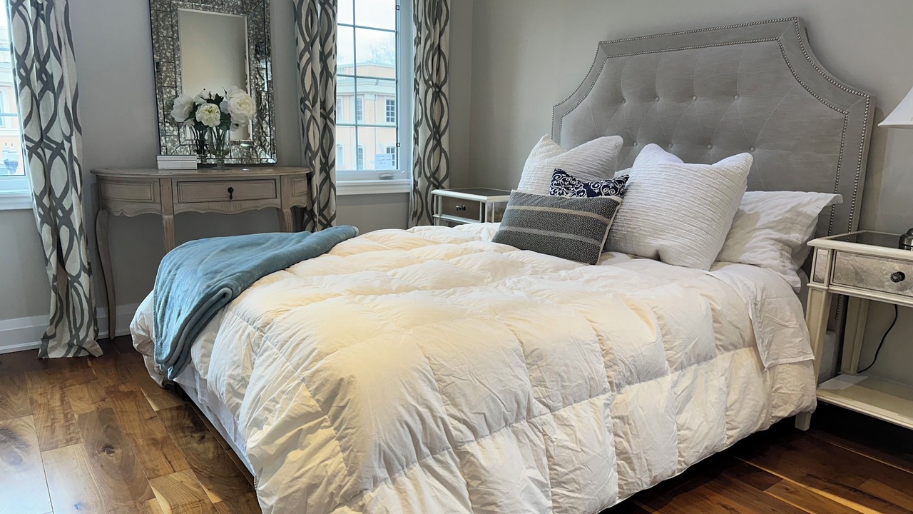 Photo of Bedroom in Lawrence Park