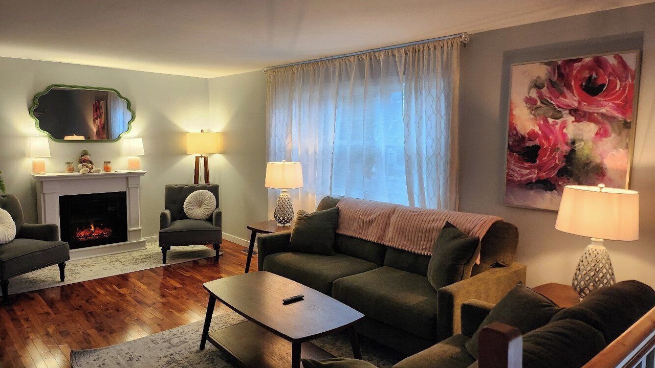 Photo of Livingroom in Hampton