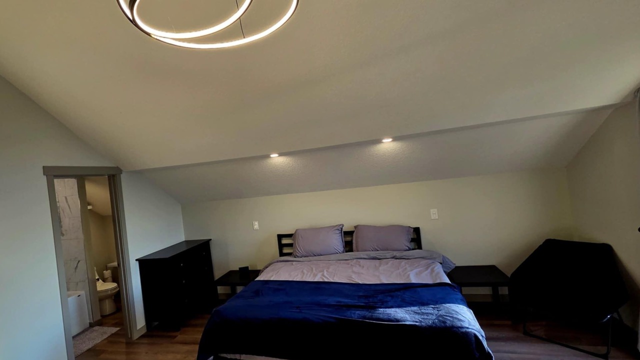 Photo of Bedroom in Alberta Beach
