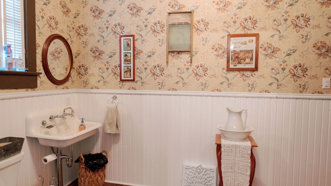 Photo of Bathroom in Clavet