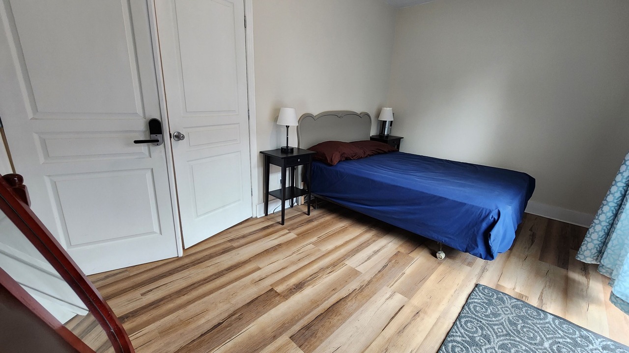 Photo of Bedroom in Lachine