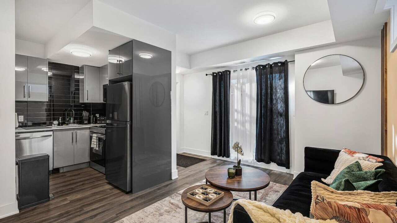 Photo of Livingroom in Niagara Falls