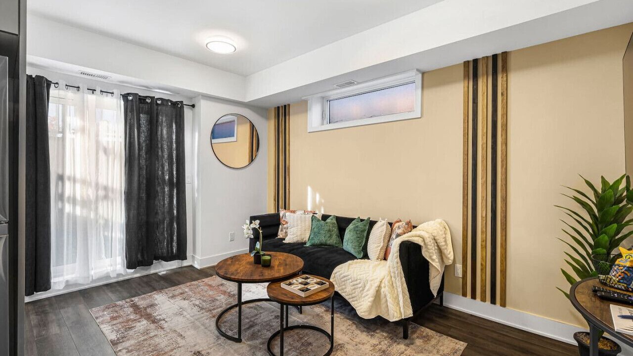 Photo of Livingroom in Niagara Falls