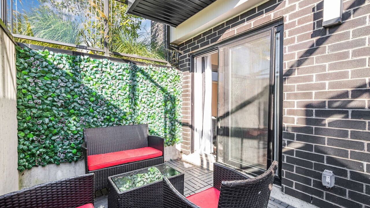Photo of Patio Balcony in Niagara Falls