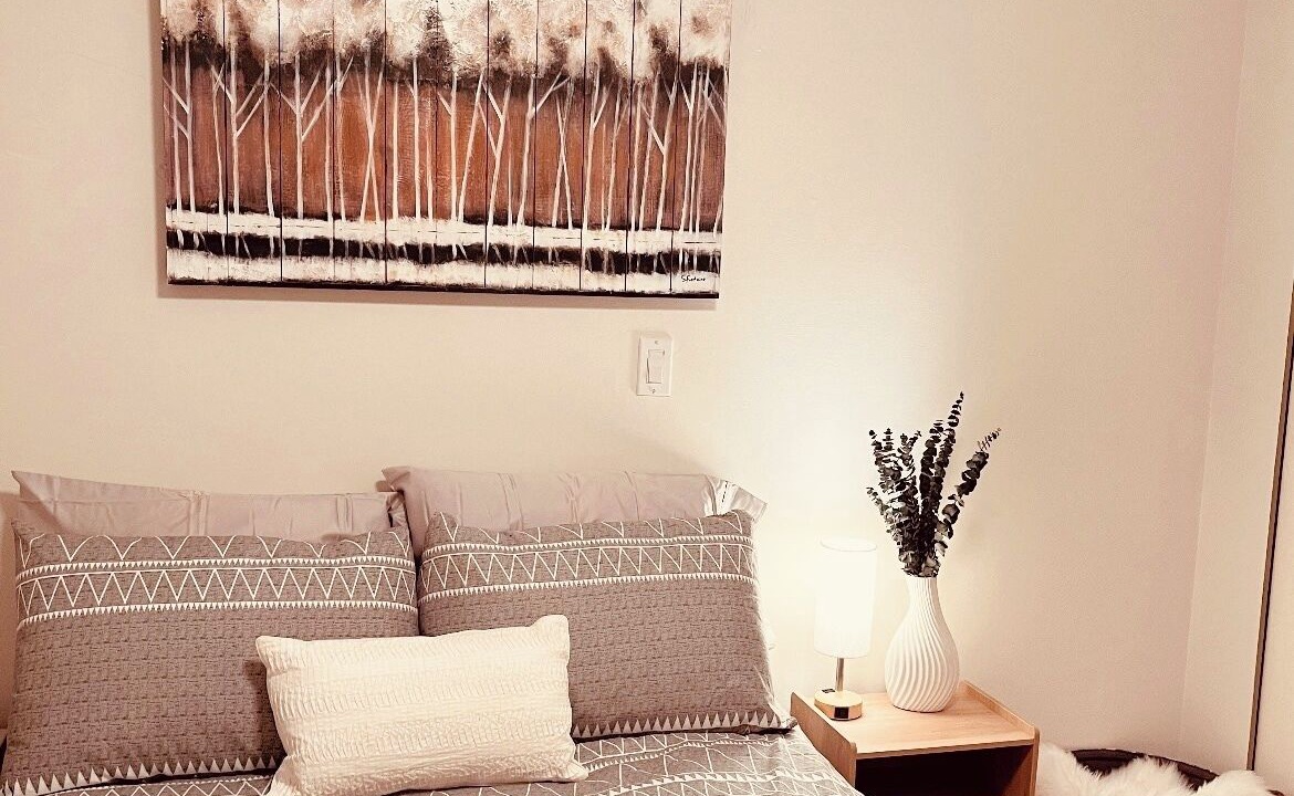 Photo of Bedroom in Saanich East