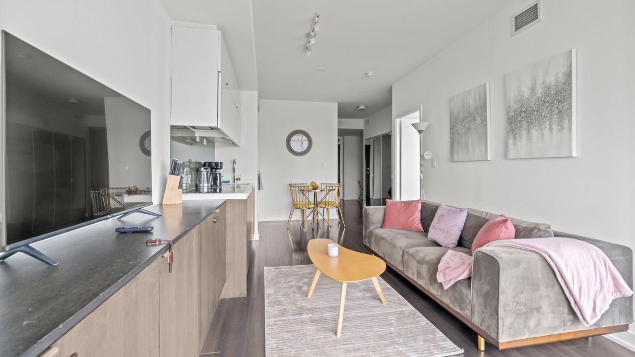 Photo of Livingroom in CityPlace
