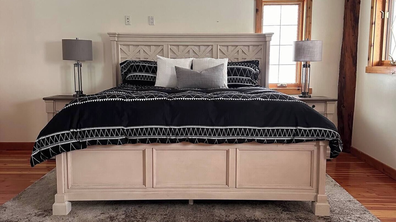 Photo of Bedroom in East Kootenay