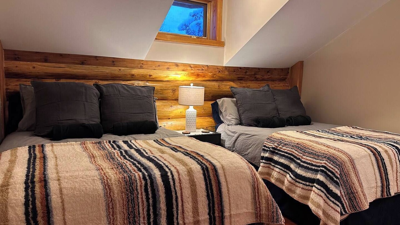 Photo of Bedroom in East Kootenay