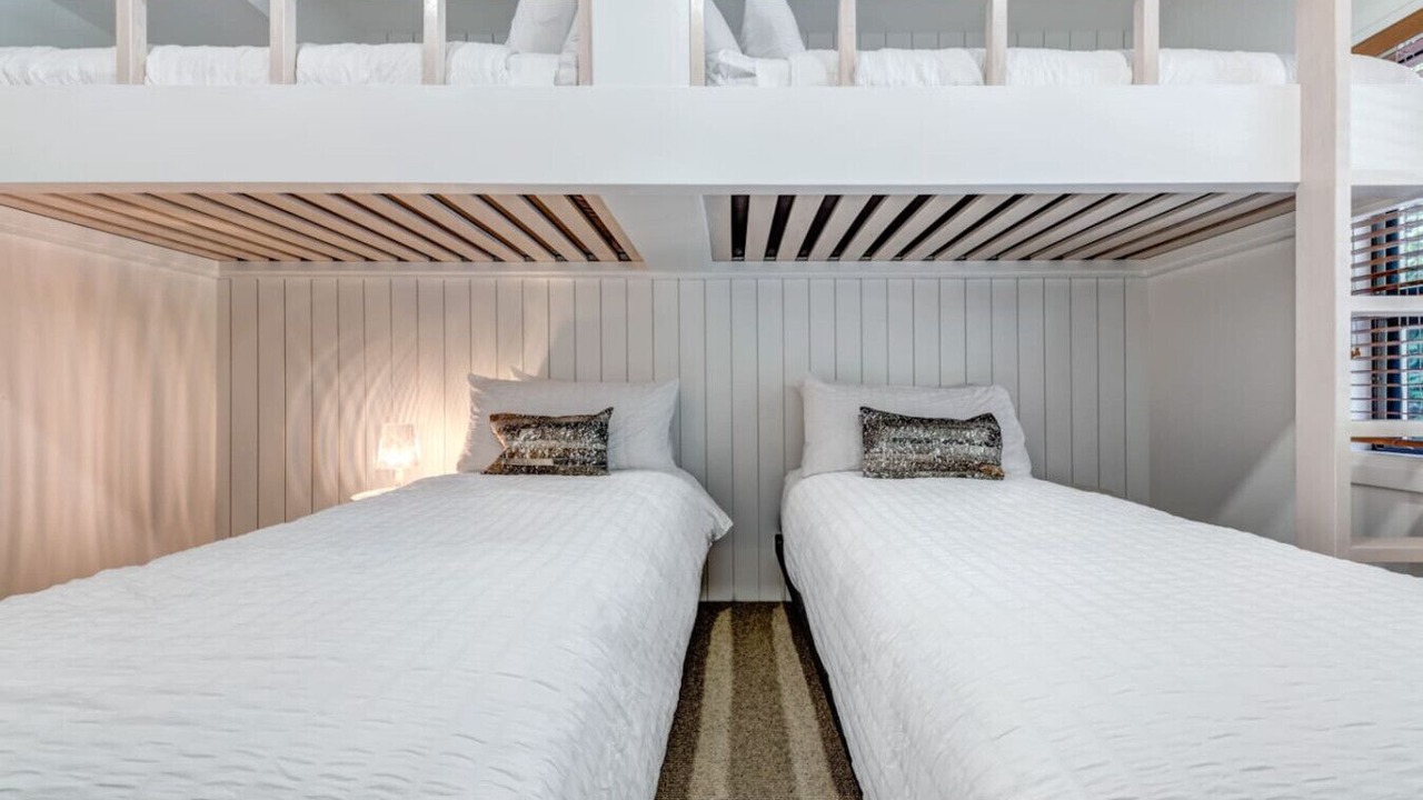 Photo of Bedroom in Village North