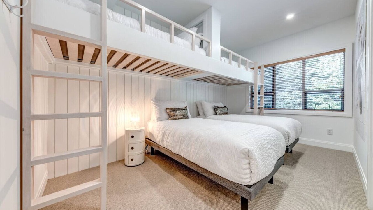 Photo of Bedroom in Village North