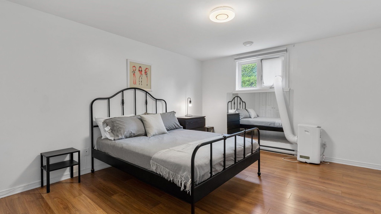 Photo of Bedroom in Brossard