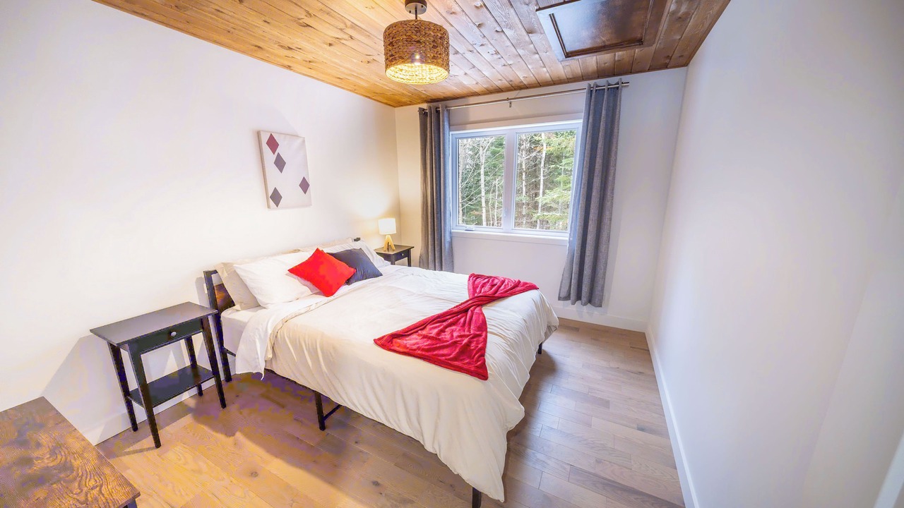 Photo of Bedroom in Saint-Philemon