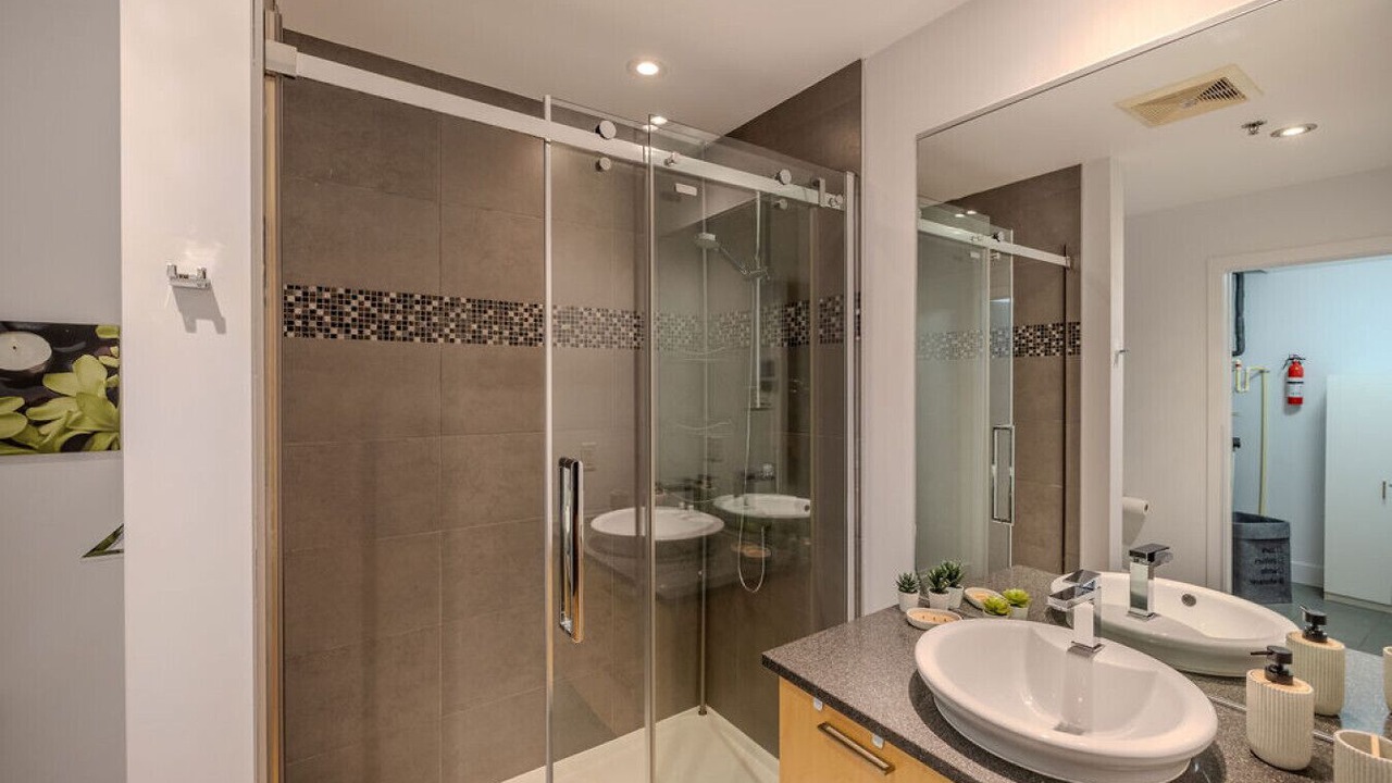 Photo of Bathroom in Saint-Jean-Baptiste
