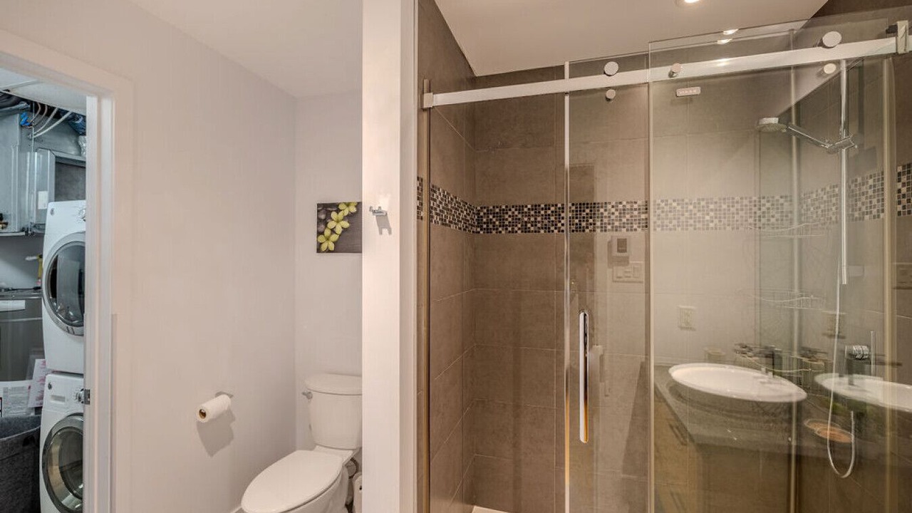 Photo of Bathroom in Saint-Jean-Baptiste