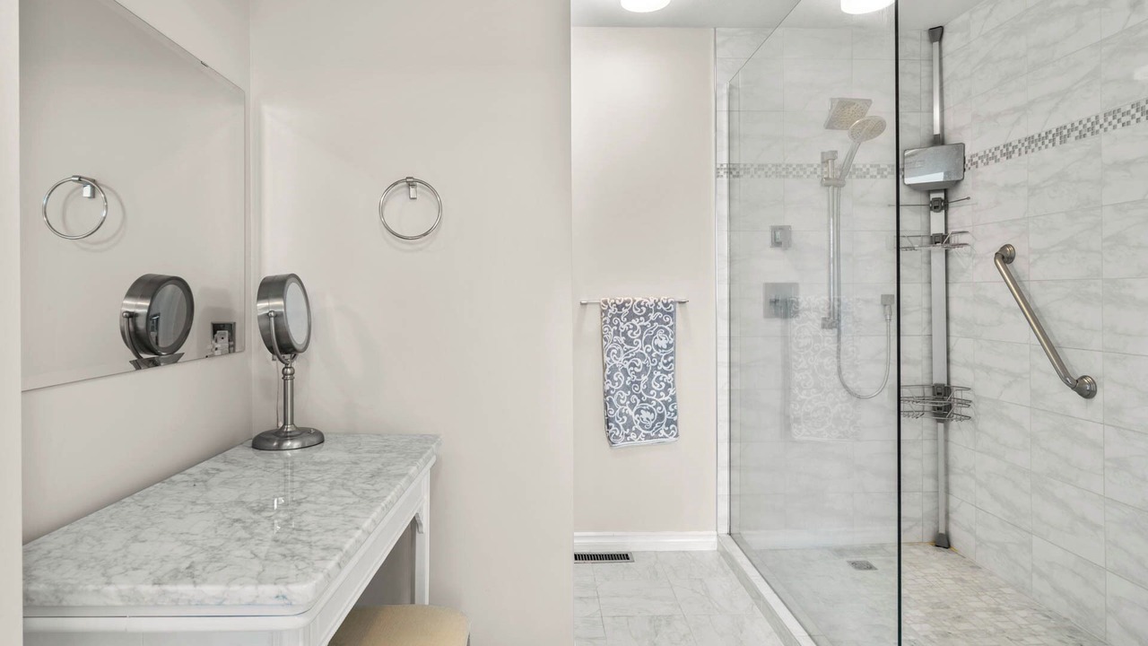 Photo of Bathroom in Popkum