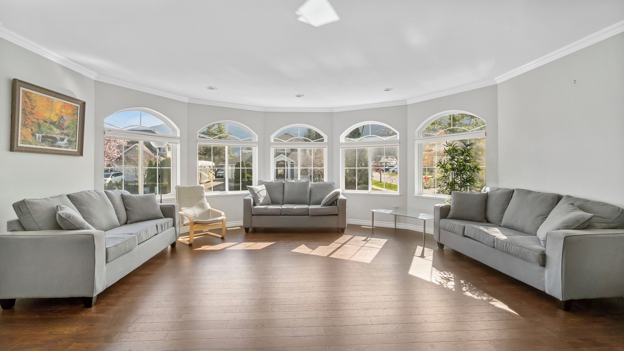 Photo of Livingroom in Popkum