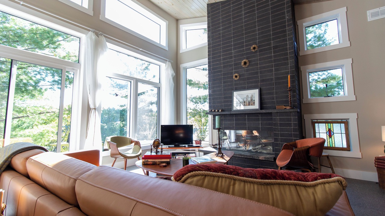 Photo of Livingroom in McDougall