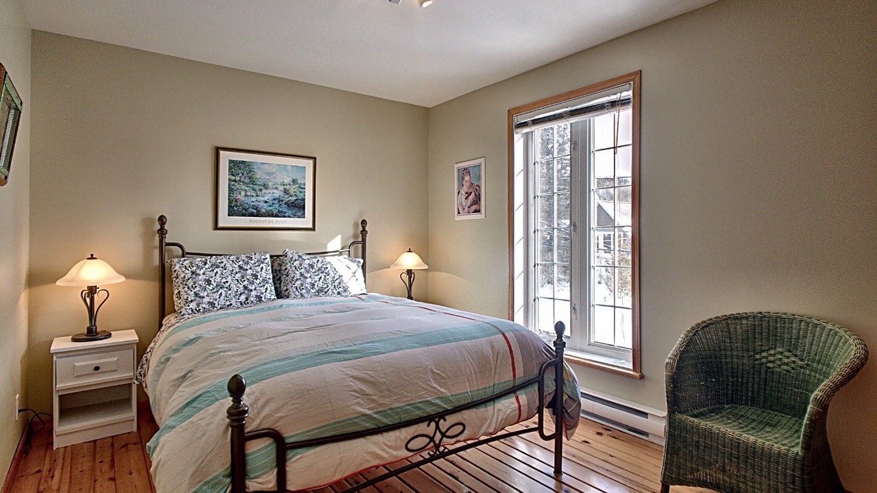 Photo of Bedroom in Saint Aime Des Lacs