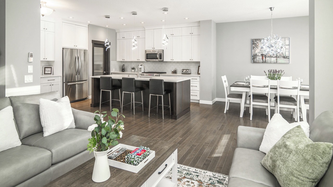 Photo of Livingroom in Evanston